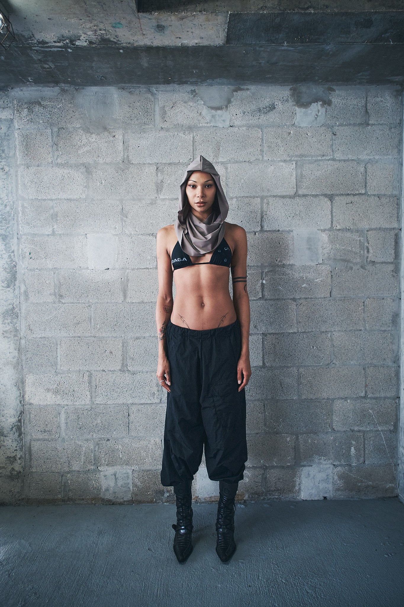 ARMOUR HOOD