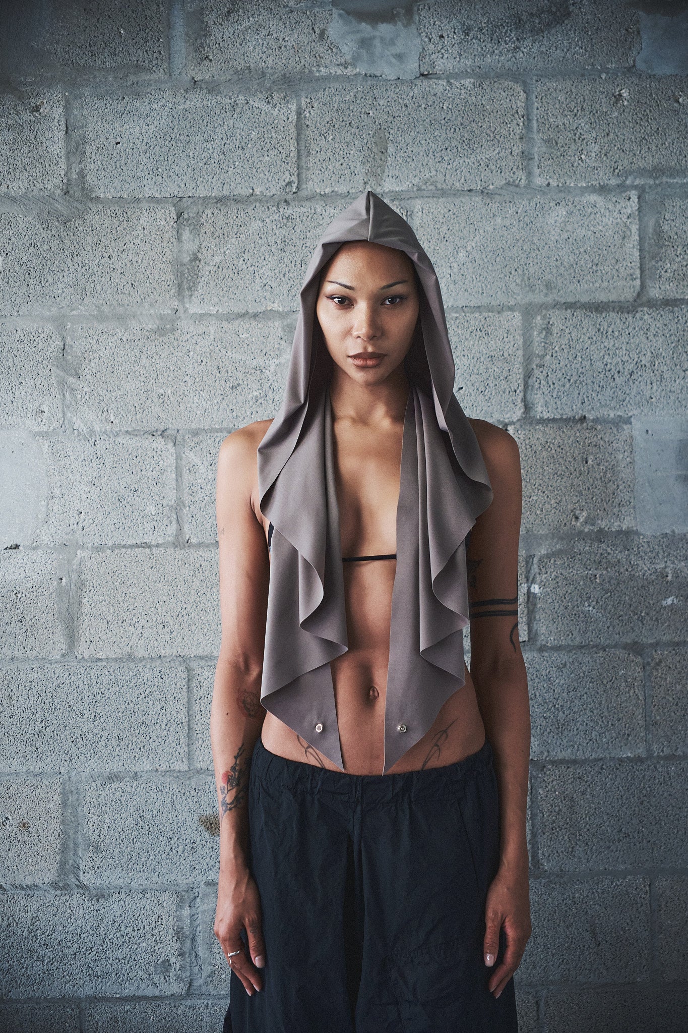 ARMOUR HOOD